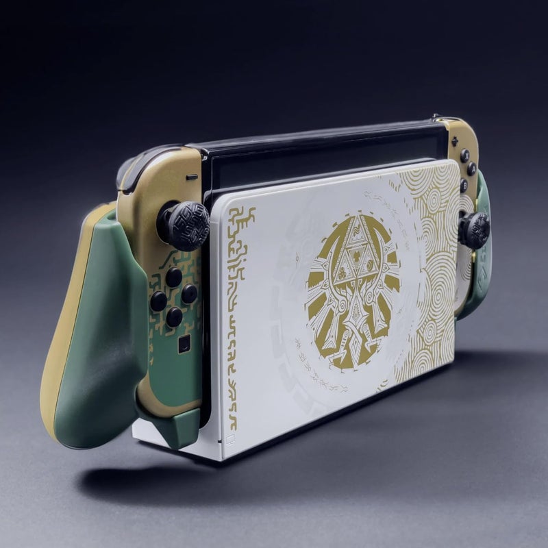 Satisfye Inc - ZenGrip Ronin Mythic Slim Bundle, Accessories Compatible with Nintendo Switch & OLED - The Bundle includes: Mythic Ronin ZenGrip and Mythic ZenCase Slim (GOLD/GREEN) - Image 3